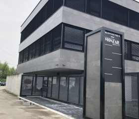 Administratívna budova HQ Monzar